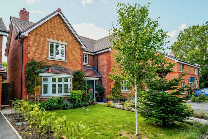 4 Bedroom Detached House For Sale In Fallow Field, Honeybourne, Evesham, Worcestershire, WR11