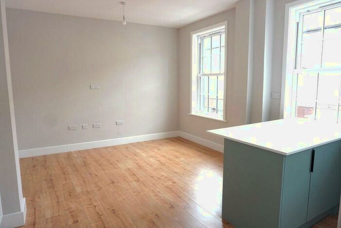 1 Bedroom Apartment To Rent In Handel Street, Nottingham, NG3