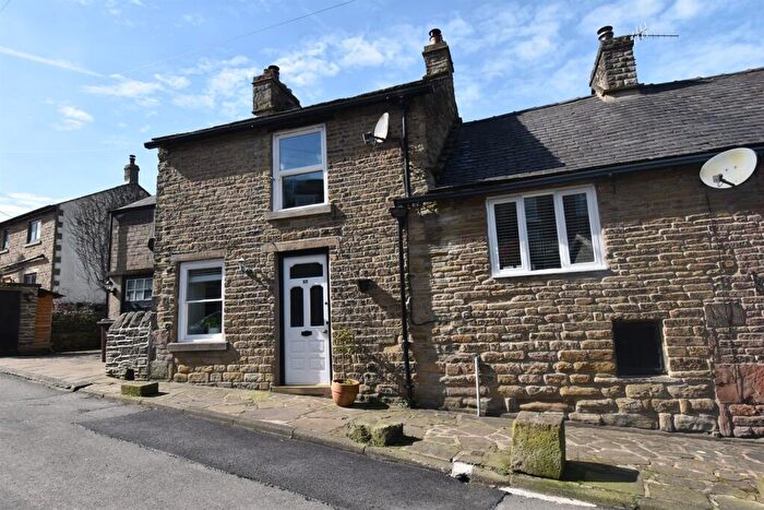 2 Bedroom End Of Terrace House For Sale In Old Road, Whaley Bridge, High Peak, SK23