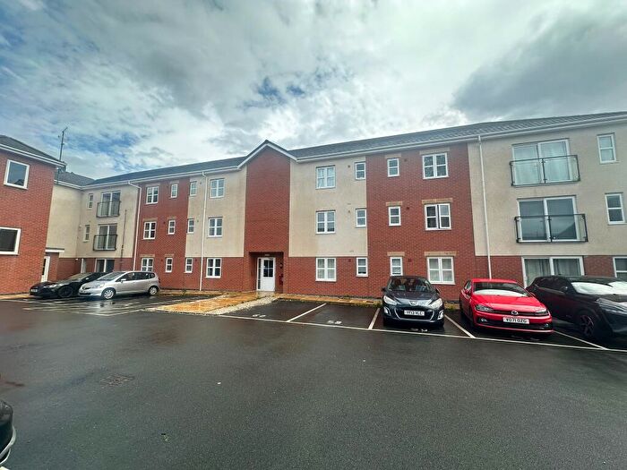 2 Bedroom Apartment To Rent In Magdalene Drive, Mickleover, Derby, DE3