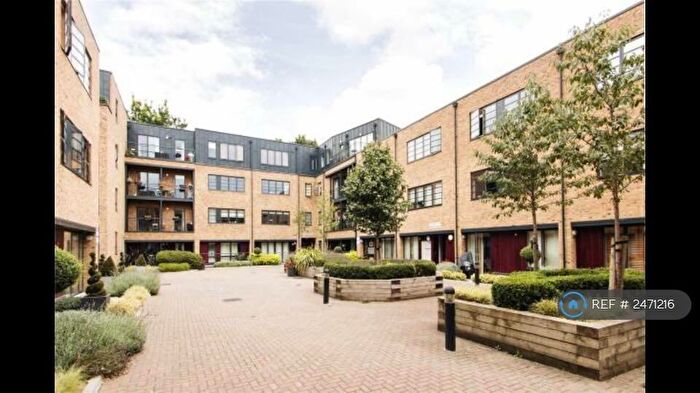 2 Bedroom Flat To Rent In Mildmay Avenue, London, N1