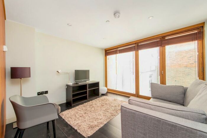 1 Bedroom Flat To Rent In St. John Street London, EC1V