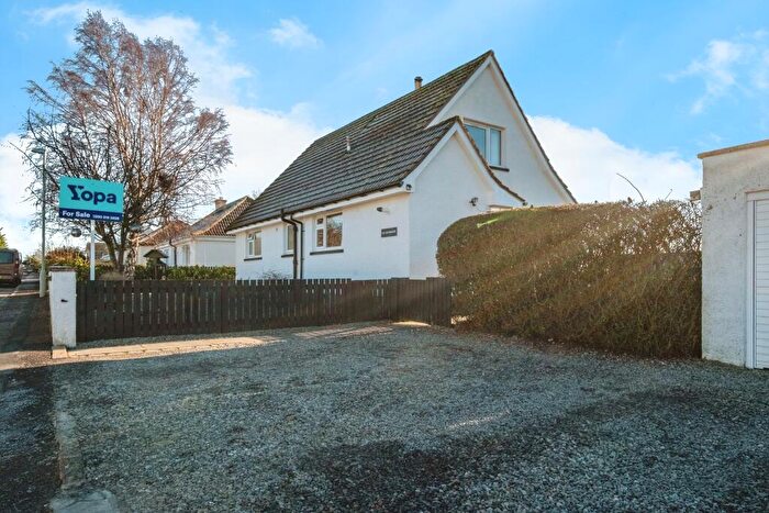 3 Bedroom Detached House For Sale In Caplich Hill, Alness, IV17