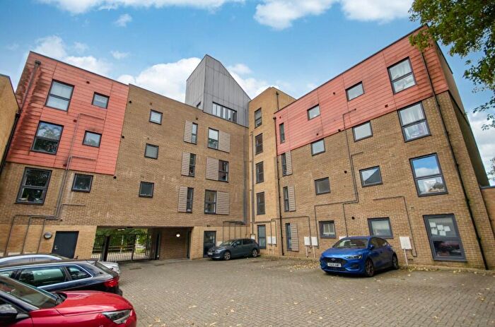 1 Bedroom Apartment For Sale In Mansfield Park Street, Southampton, Hampshire, SO18