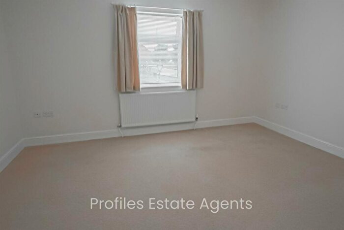 2 Bedroom Semi-Detached House For Sale In Druid Street, Hinckley, LE10