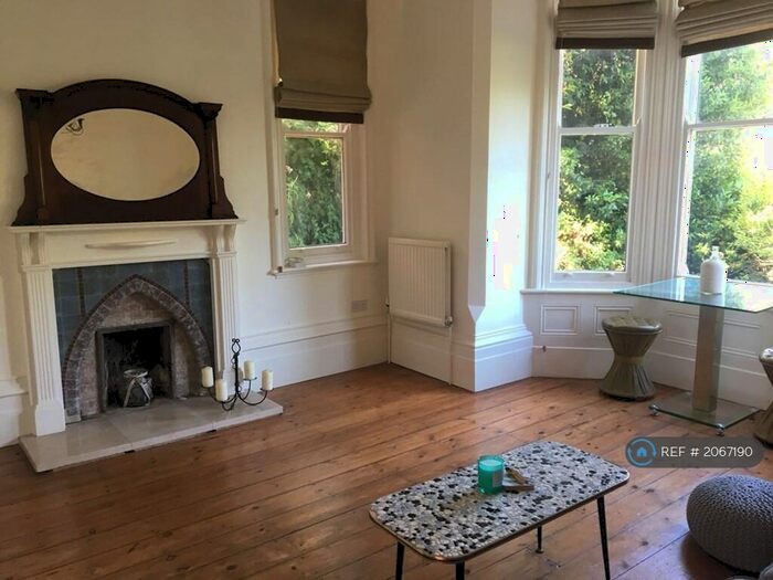 1 Bedroom Flat To Rent In Lenton Avenue, Nottingham, NG7