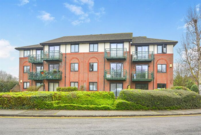 1 Bedroom Flat To Rent In Barnston Way, Hutton Poplars, CM13