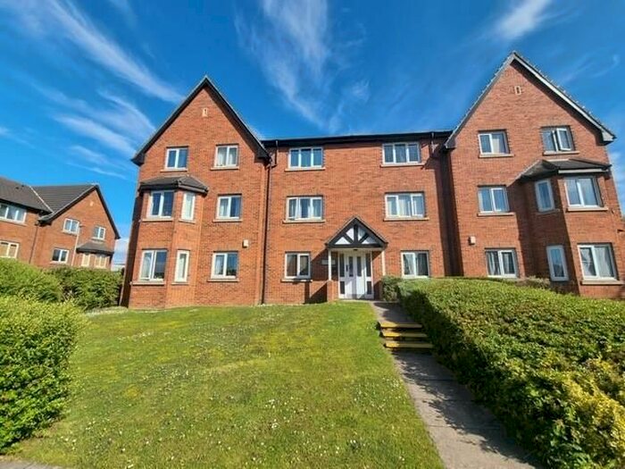 2 Bedroom Flat To Rent In Pavilion Close, Stanningley, Pudsey, LS28