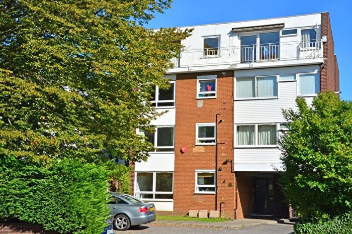 1 Bedroom Flat To Rent In Ivy Court, Lee Road, Blackheath, SE3