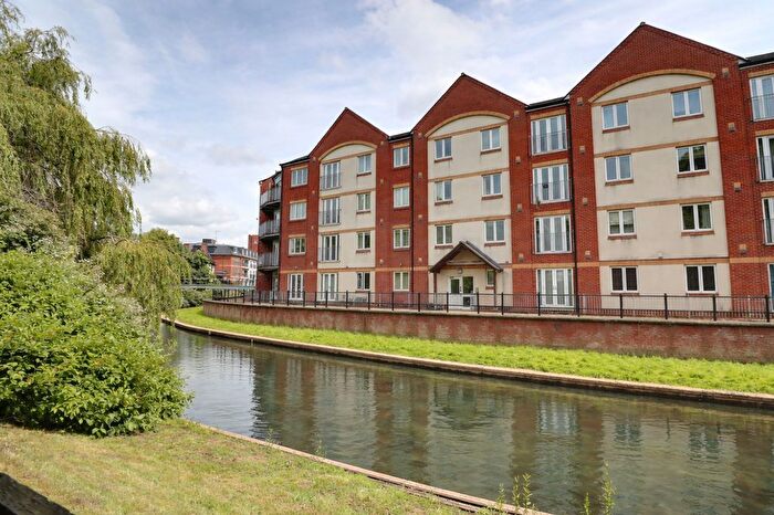 2 Bedroom Flat For Sale In Espleys Yard, Stafford, ST16