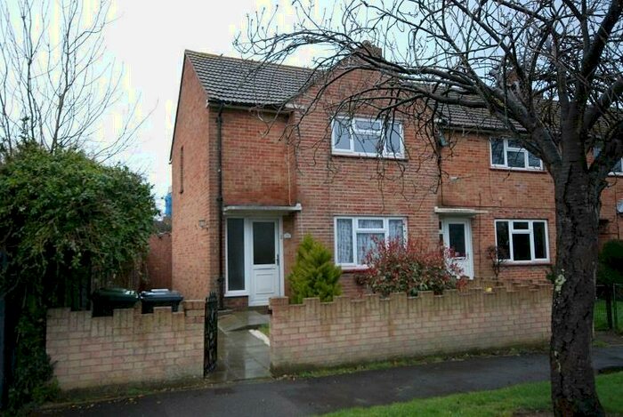 2 Bedroom End Of Terrace House To Rent In Crossland Drive, Leigh Park, Havant, PO9