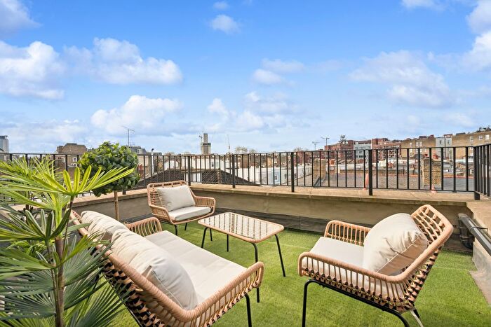 1 Bedroom Flat For Sale In Hogarth Road, London, SW5