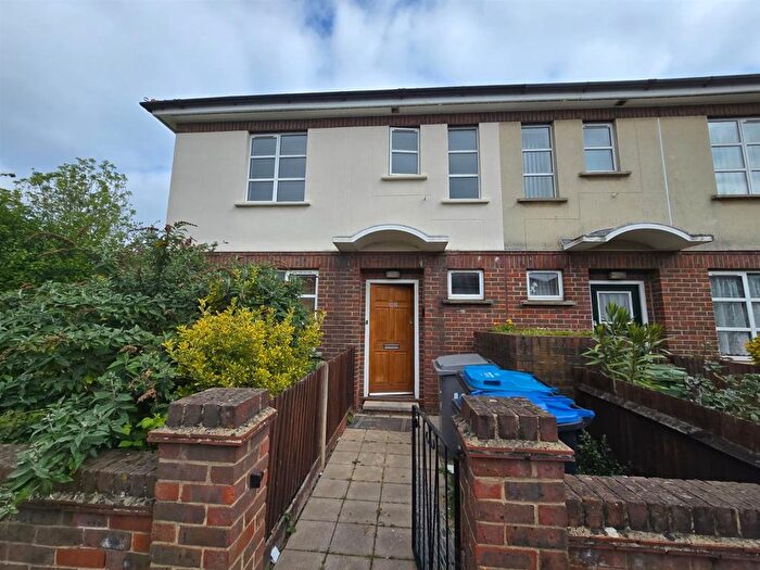 1 Bedroom Property To Rent In Chesham Street, London, NW10