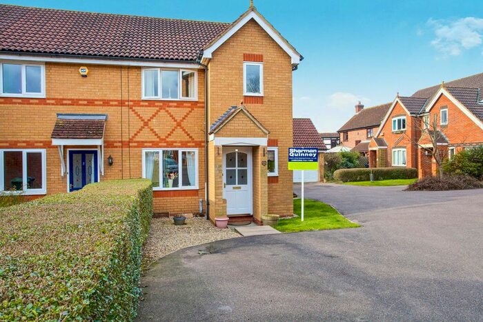3 Bedroom Property To Rent In De Beche Close, Papworth Everard, Cambridge, CB23