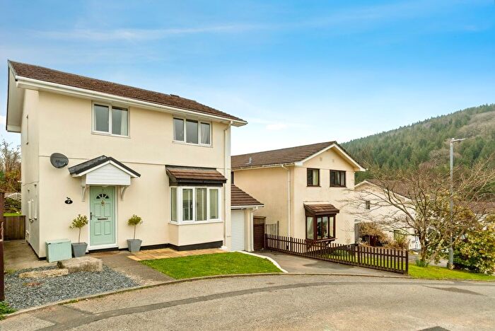 4 Bedroom Detached House For Sale In Pine View, Gunnislake, Cornwall, PL18