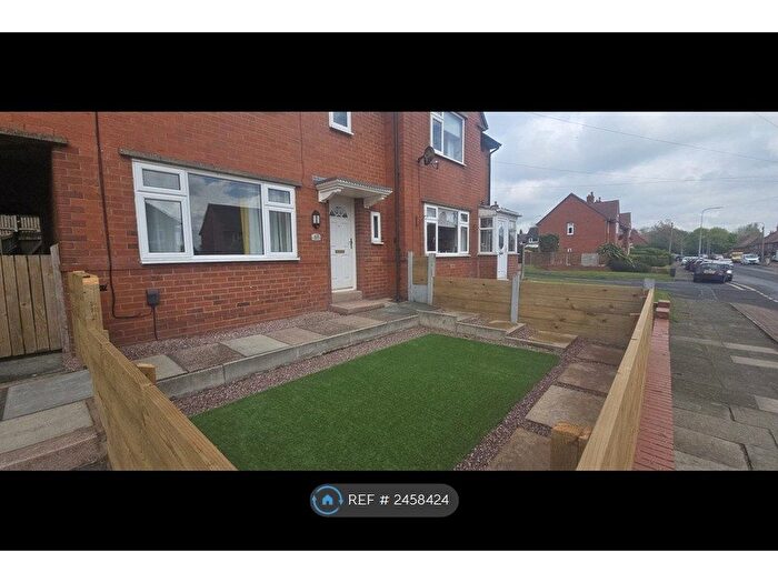 3 Bedroom Semi-Detached House To Rent In Vicarage Road, Blackrod, Bolton, BL6