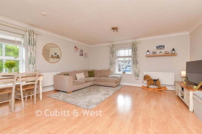 2 Bedroom Flat For Sale In Church Paddock Court, Wallington, Surrey, SM6