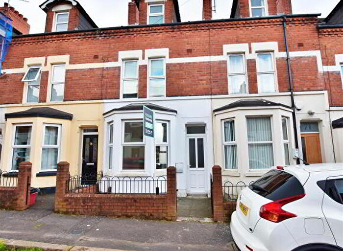 4 Bedroom TownHouse To Rent In Cheviot Avenue, Belfast, BT4