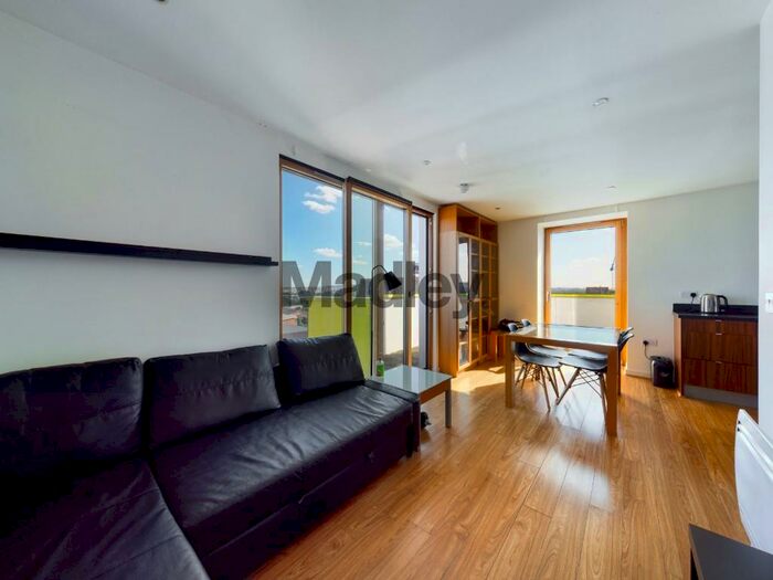 1 Bedroom Apartment To Rent In Arboretum Place, Barking, Essex, IG11