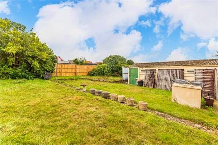 3 Bedroom Detached Bungalow For Sale In Green Lane, Bournemouth, Dorset BH10