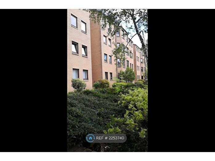 2 Bedroom Flat To Rent In Cleveland Street, Glasgow, G3