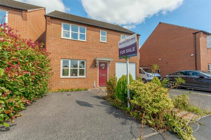 4 Bedroom Detached House For Sale In Dotterel Place, Warsop Vale, Mansfield, NG20