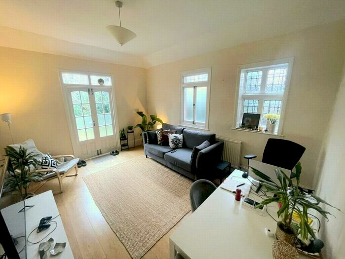 1 Bedroom Flat To Rent In Hornsey Lane, Highgate, N6