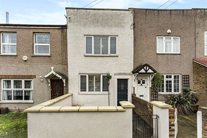 2 Bedroom Terraced House For Sale In Maynard Road, Walthamstow, London, E17
