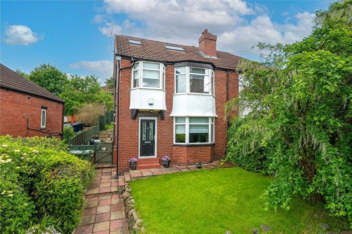 3 Bedroom Semi-Detached House To Rent In Kirkstall Hill, Burley, Leeds, LS4
