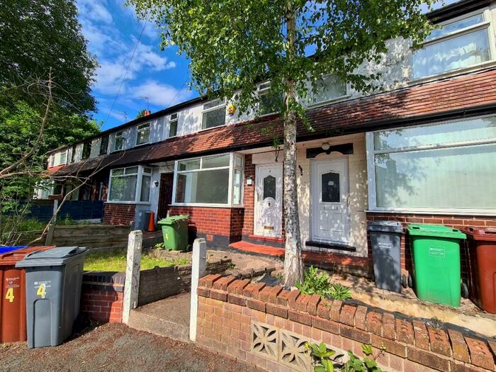 3 Bedroom Town House To Rent In Velmere Avenue, Manchester, M9