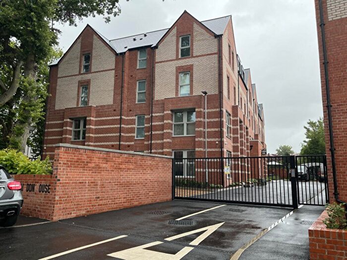 1 Bedroom Apartment To Rent In Laindon House, Laindon Road, Manchester, M14