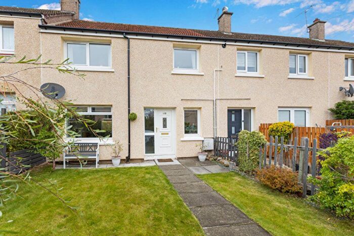 3 Bedroom Terraced House For Sale In Gracemount Avenue, Gracemount, Edinburgh, EH16