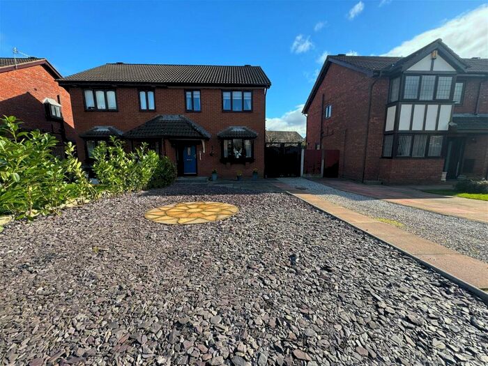 3 Bedroom Semi-Detached House To Rent In The Pastures, Crossens, Southport, PR9