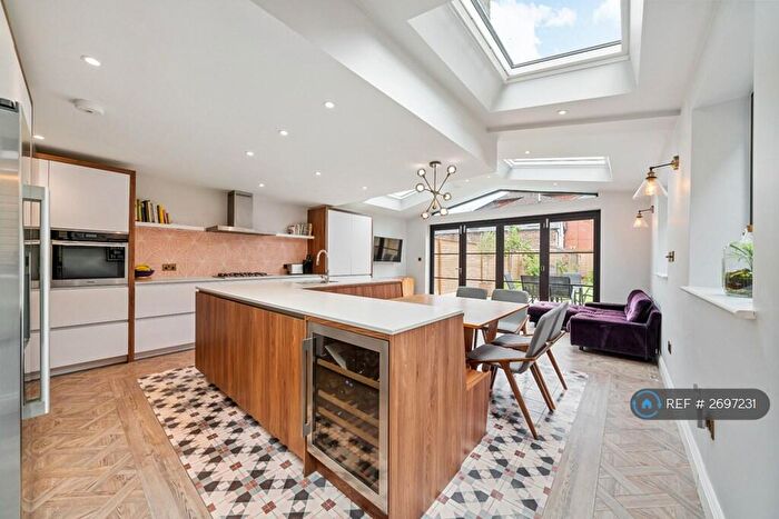 4 Bedroom Semi Detached House To Rent In Fernlea Road, London, SW12