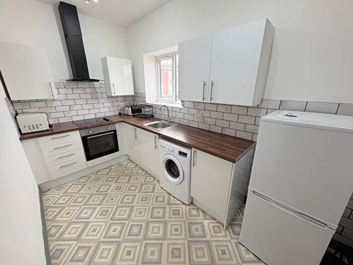 1 Bedroom Flat To Rent In Morris Buildings, Portland Street, SA1