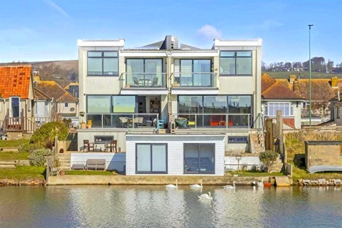 6 Bedroom Semi Detached House For Sale In Brighton Road, Lancing, West Sussex, BN15