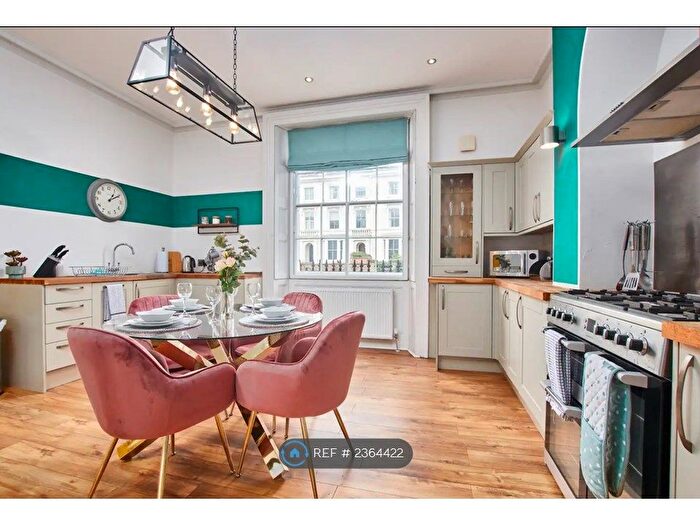 2 Bedroom Maisonette To Rent In Western Terrace, The Park, Nottingham, NG7