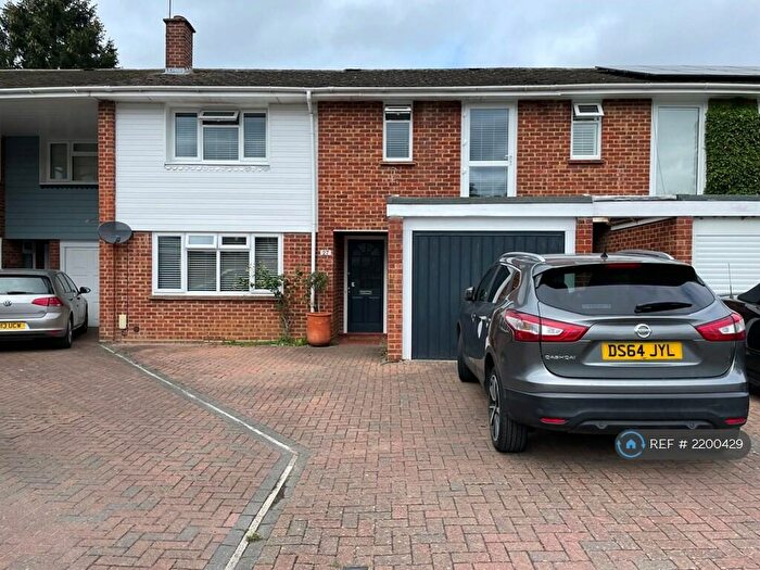3 Bedroom Terraced House To Rent In Lovell Close, Henley-On-Thames, RG9