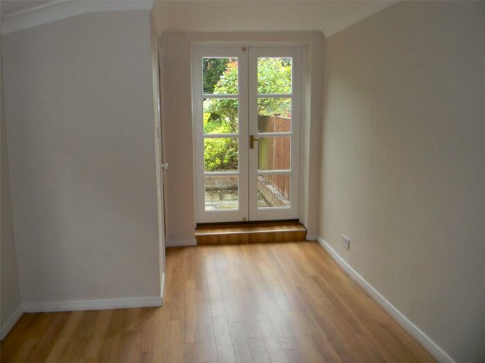 4 Bedroom Terraced House To Rent In Cowper Road, Berkhamsted, Hertfordshire, HP4