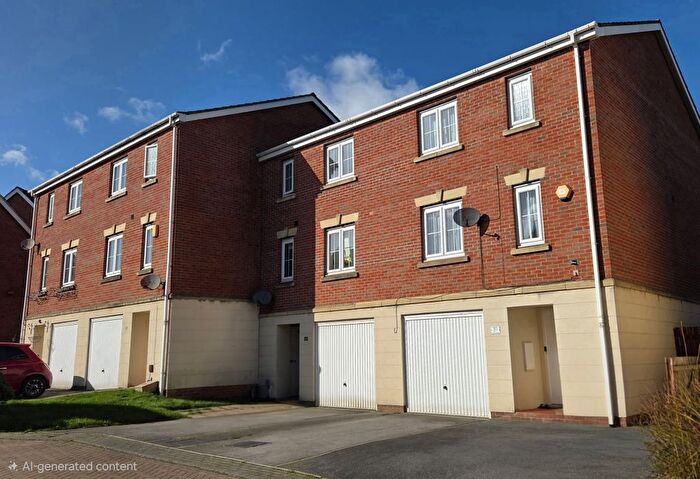 4 Bedroom Semi-Detached House For Sale In Willowdale, Leeds, LS10