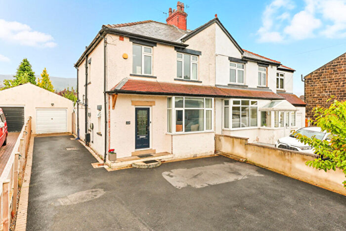 3 Bedroom Semi-Detached House For Sale In Leeds Road, Ilkley, LS29