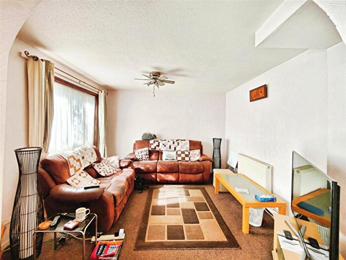 4 Bedroom House To Rent In Arbour View Court, Northampton, Northamptonshire, NN3