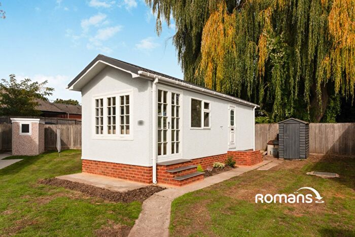 1 Bedroom Property To Rent In Cavendish Park, Yorktown Road, College Town, GU47