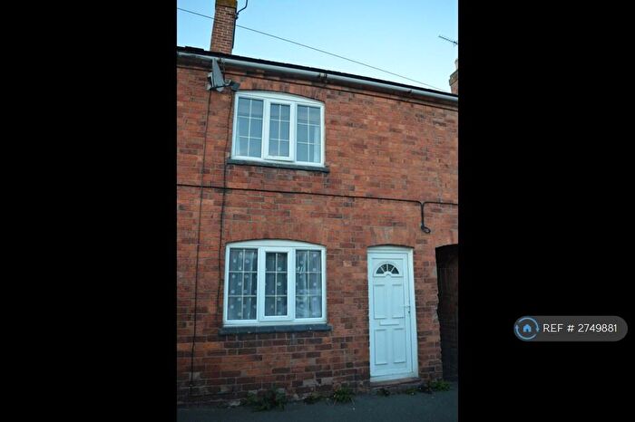 2 Bedroom Terraced House To Rent In High Street, Northamptonshire, NN6