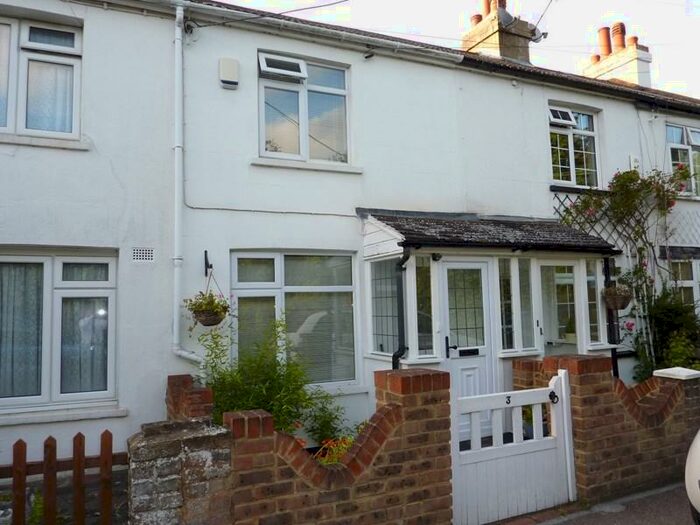 2 Bedroom Terraced House To Rent In Kidds Cottages, Crockenhill, BR8