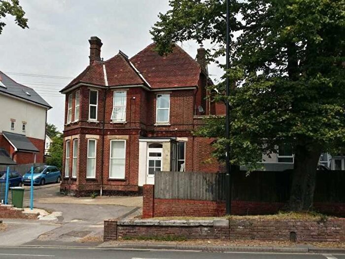 Property To Rent In Cobden Avenue, Bitterne Park, Southampton, SO18