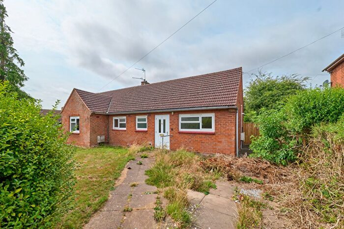 Semi-Detached Bungalow For Sale In Letchmere Close, Pattingham, Wolverhampton, Staffordshire, WV6