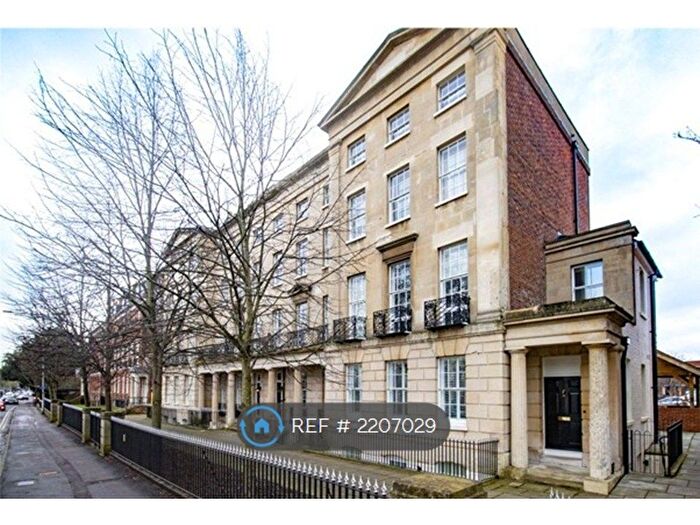 1 Bedroom Flat To Rent In London Road, Reading, RG1