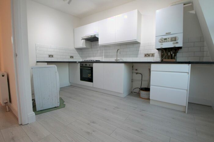 Studio To Rent In Hampden Road, Turnpike Lane, N8