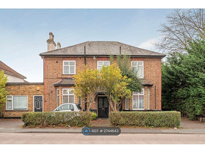 1 Bedroom Flat To Rent In Cheam Common Road, Worcester Park, KT4